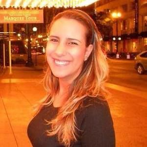 Meet your Posher, Carolina